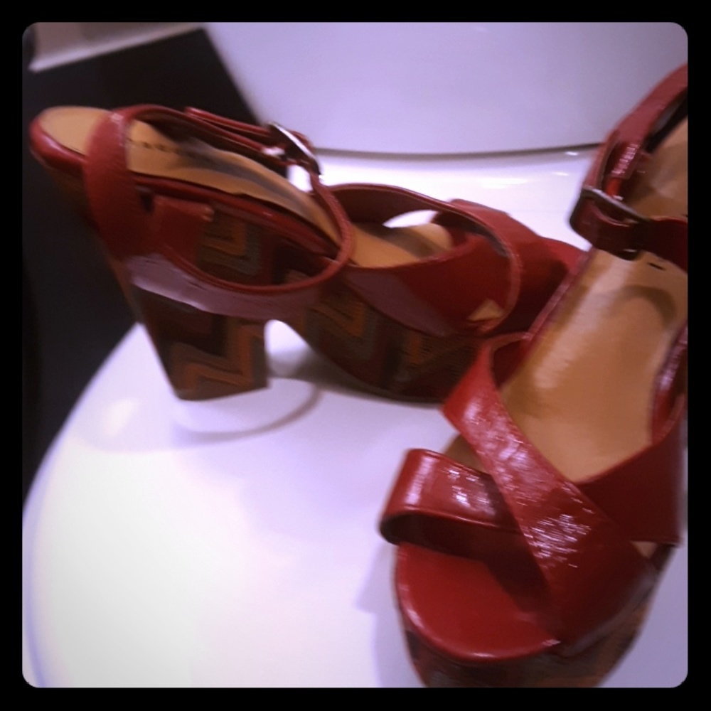 Wedge heels brand new Steve Madden